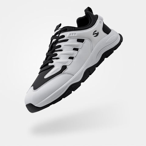 Pace - Wide Toe Sneakers