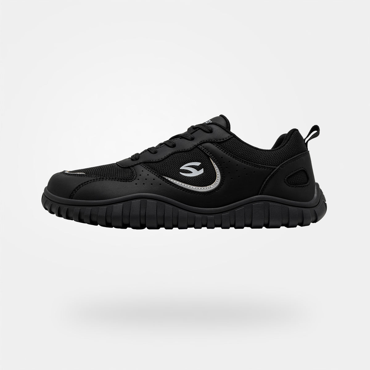 Crest - Wide Toe Sneakers