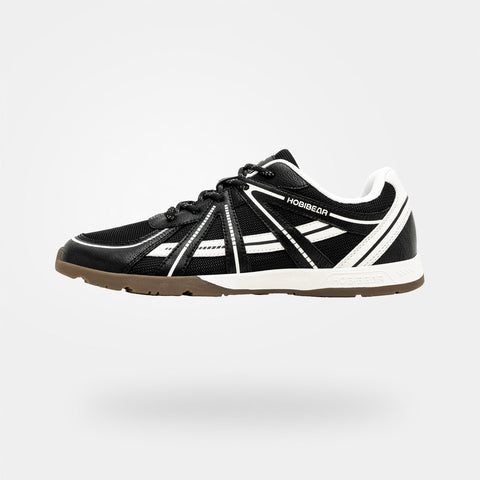 Flint - Wide Toe Sneakers